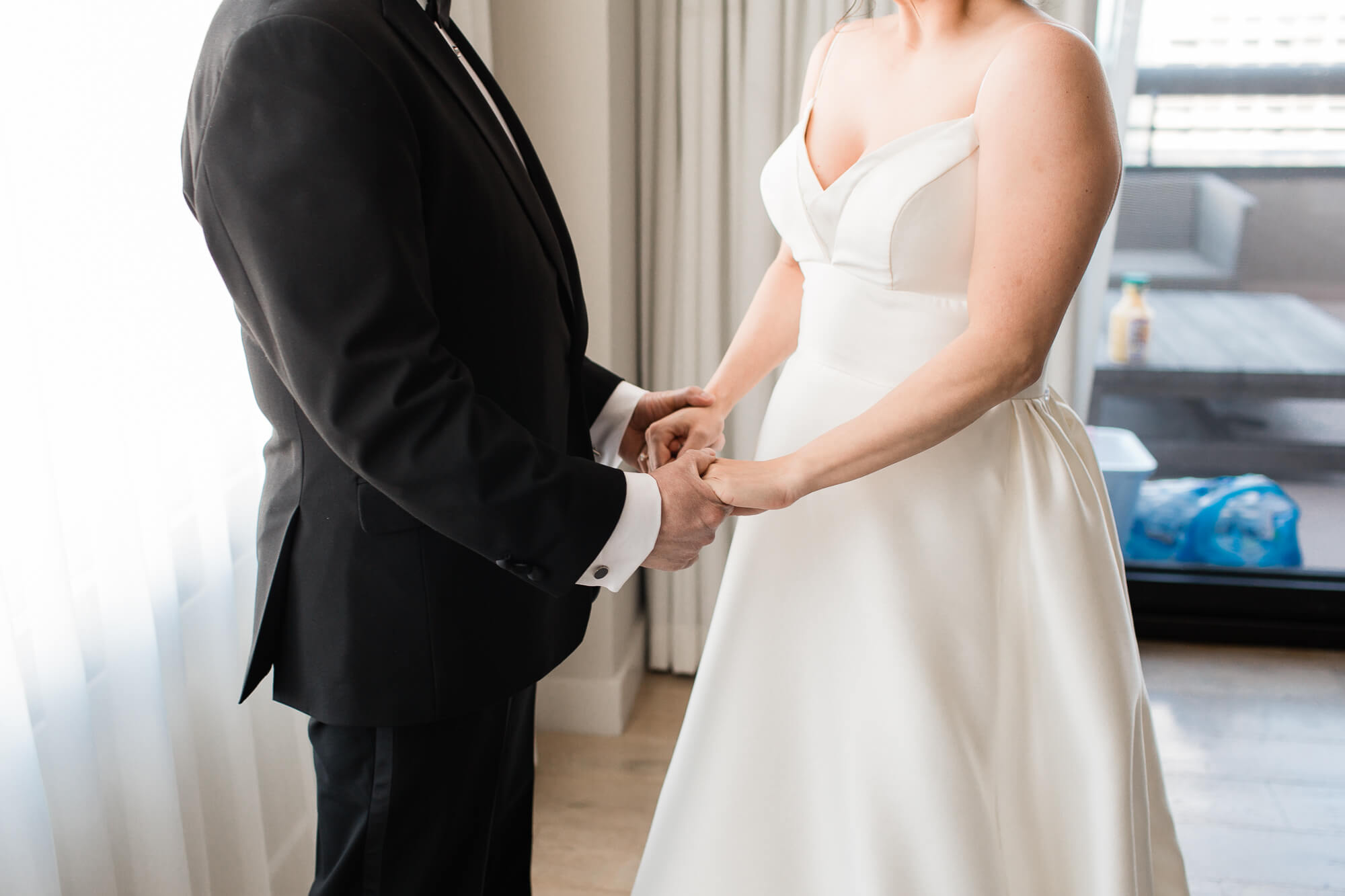 sweet moment between father and daughter | oahu wedding hawaii family photography elle rose photo | glamorous destination winter wedding at thompson chicago 