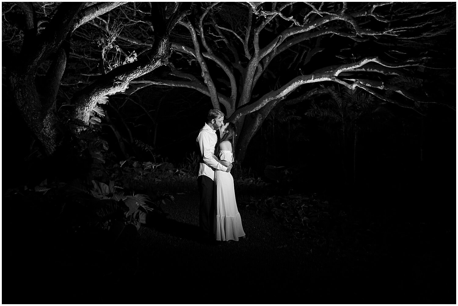 flash portrait wedding photography of bride and groom by Elle rose photo